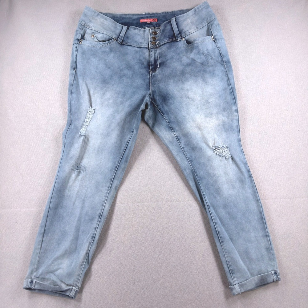 YMI WannaBettaButt High Rise Distressed Light Wash Jeans Size a